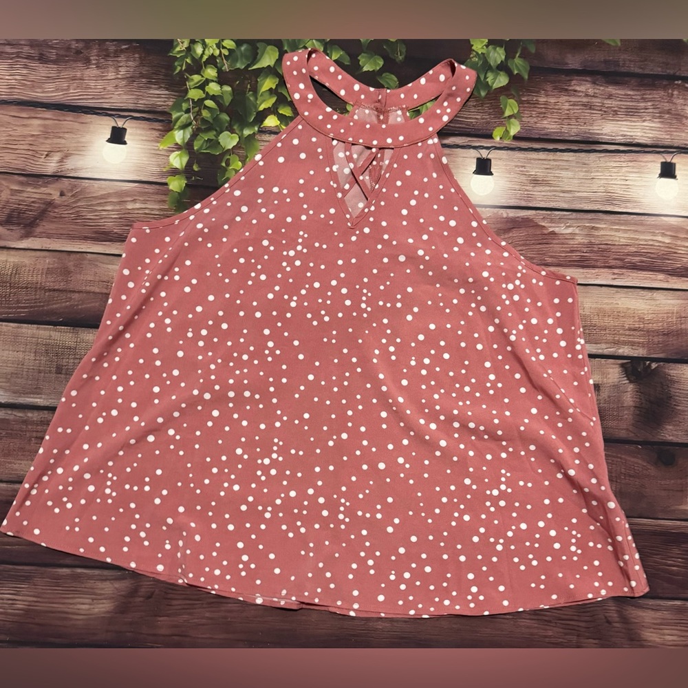 Polka dot halter top with crossover strap opening